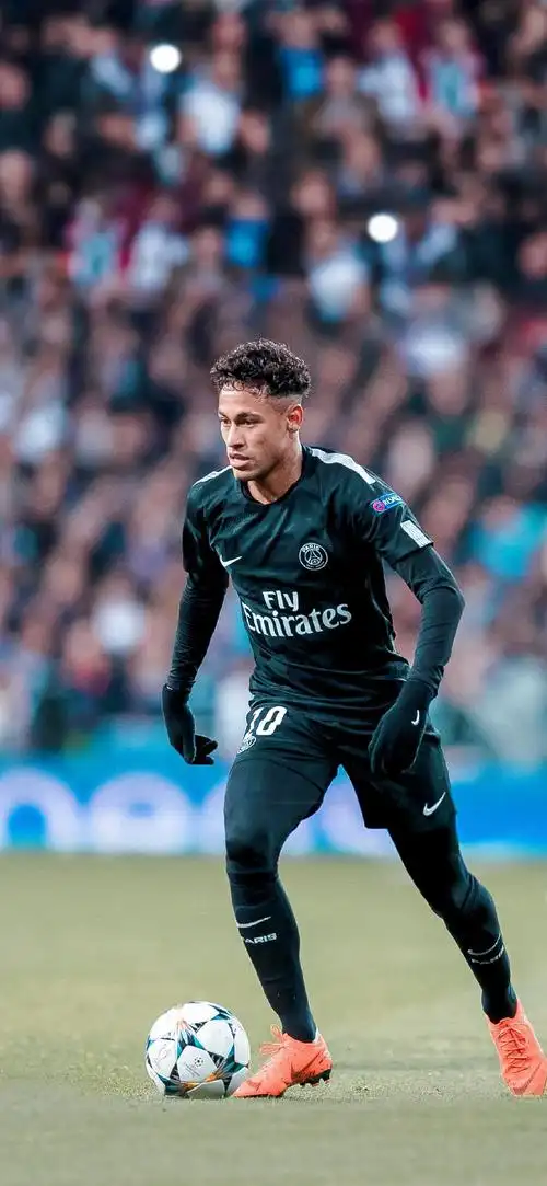 引发全场掌 引发全场掌