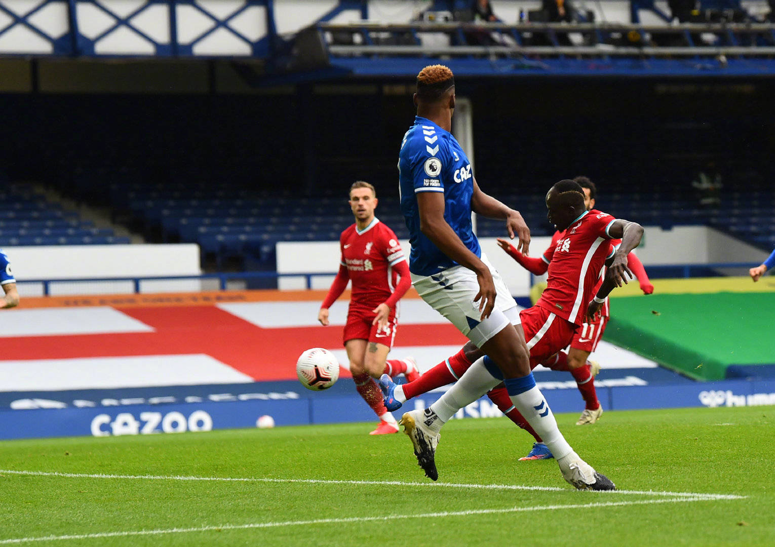 员的成长轨 员的成长轨